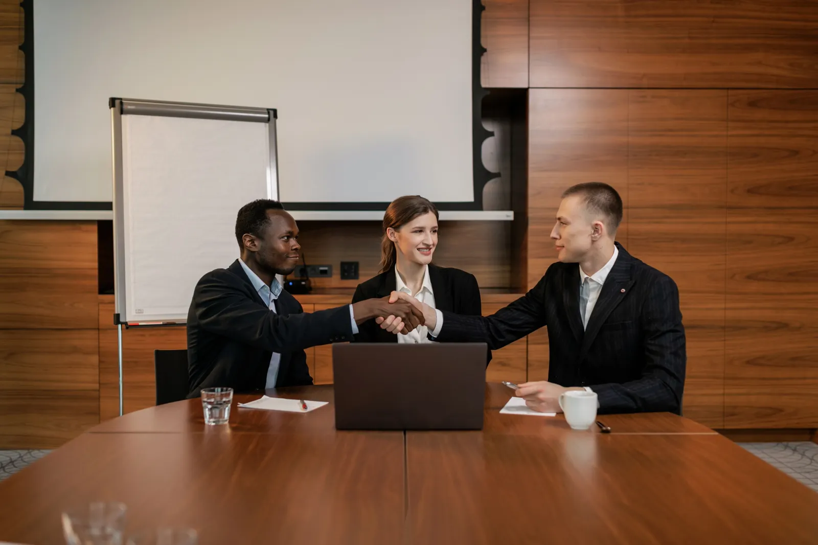 AI for Lawyers: Automating Legal Practice in 2026 - Aviy AI invoicing