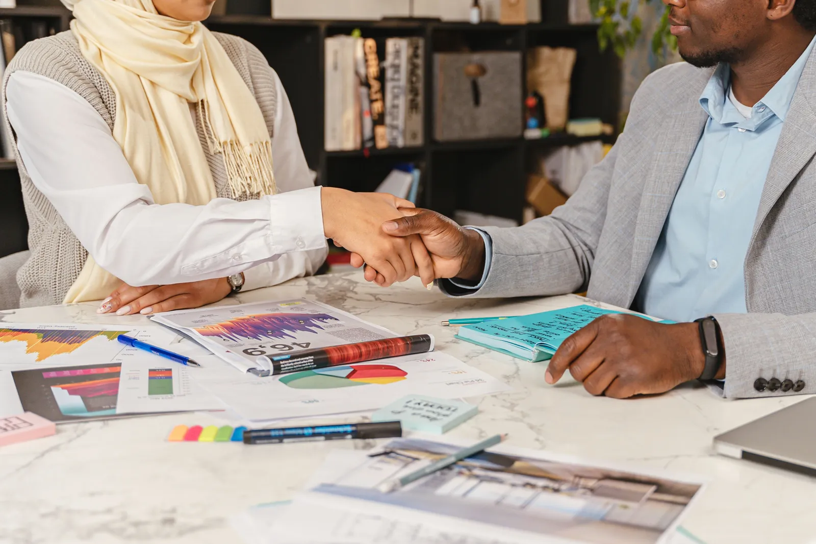 AI Invoice Creation: How It Works - Aviy AI invoicing