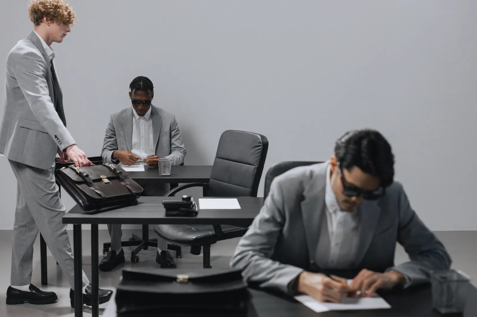 AI Meeting Notes: How They Work and Which to Use - Aviy AI invoicing