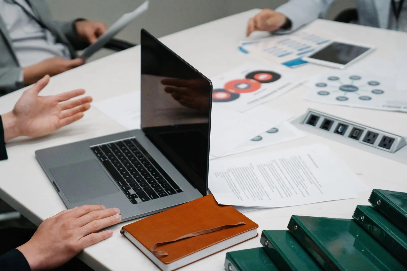 Bank Reconciliation Step-by-Step: A Simple Guide for Small Businesses - Aviy AI invoicing
