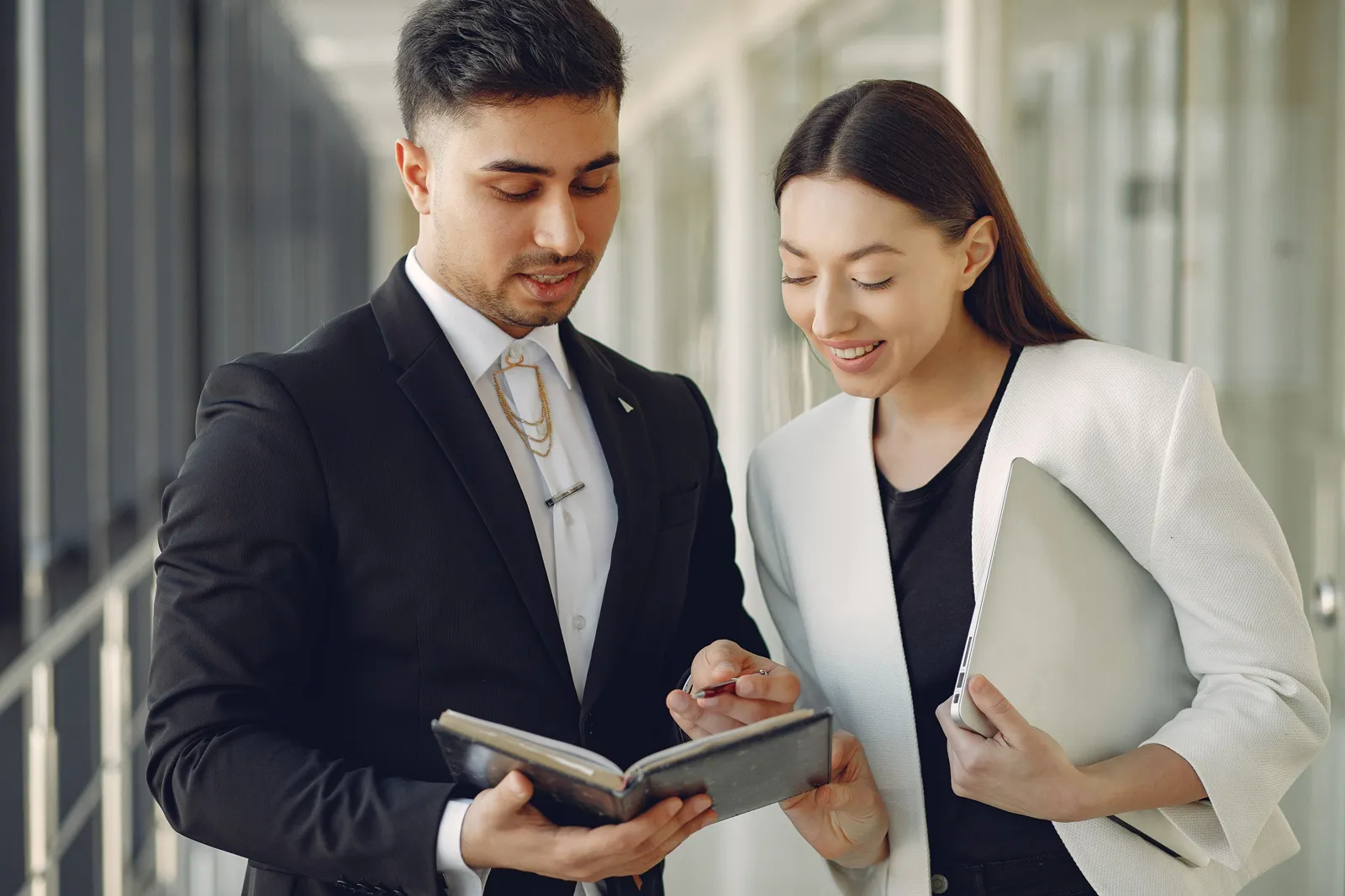 Building an Integrated Business Software Stack (2026 Guide) - Aviy AI invoicing