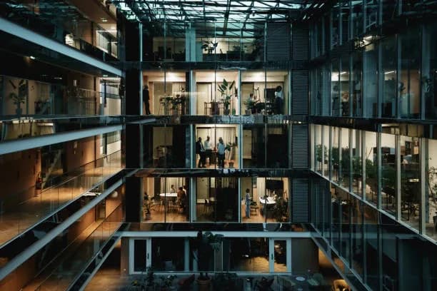 Building Healthy Cash Flow: The Complete Guide for Small Businesses - Aviy AI invoicing