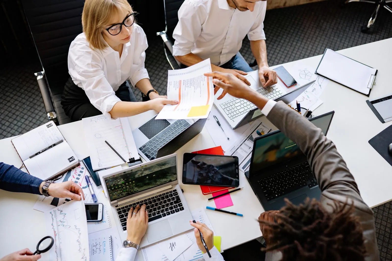 Building a Scalable Business Infrastructure: The Practical 2026 Guide - Aviy AI invoicing