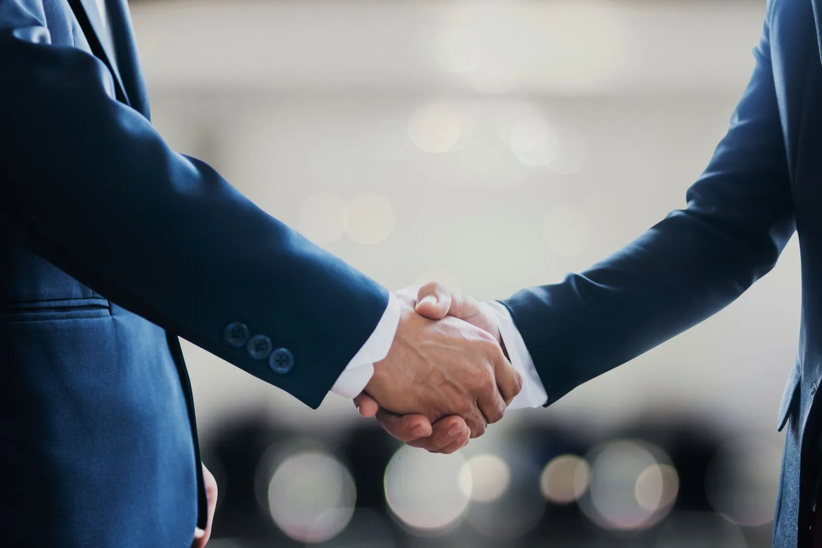 Choosing the Right Bookkeeping Software: A Practical 2026 Guide - Aviy AI invoicing