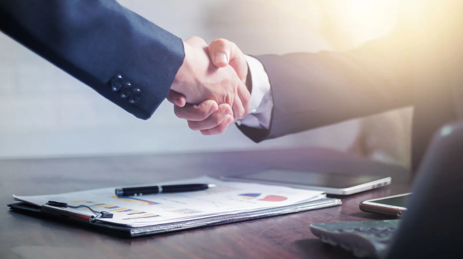 Client Management Best Practices: A Complete Guide for 2026 - Aviy AI invoicing