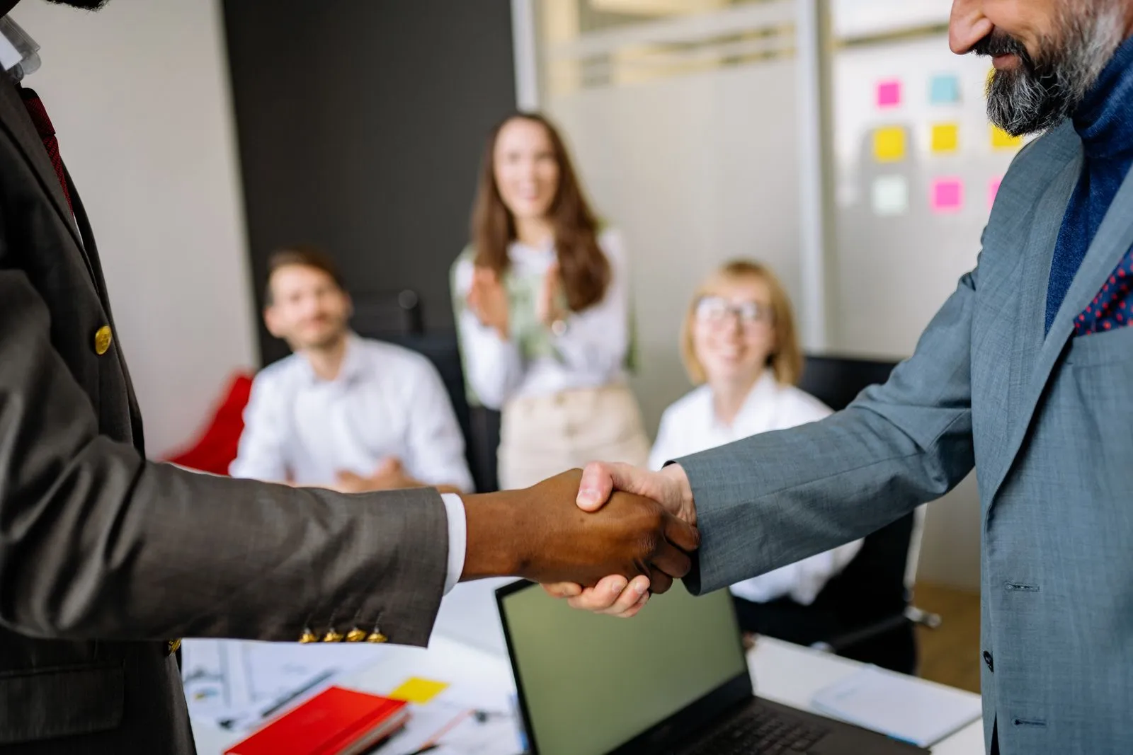 Common Bookkeeping Mistakes and How to Avoid Them - Aviy AI invoicing