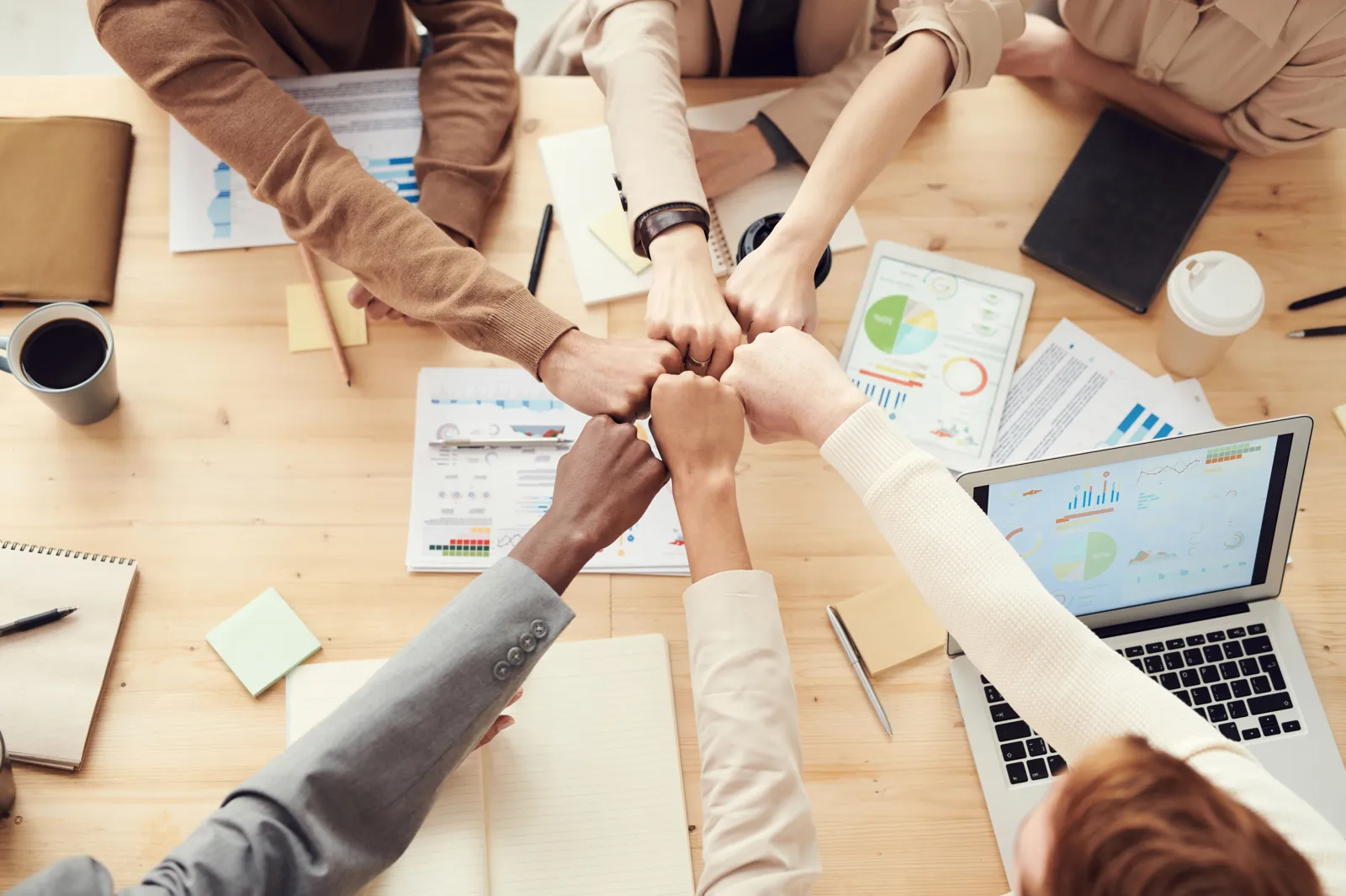 Customer Success Strategies for Small Businesses - Aviy AI invoicing