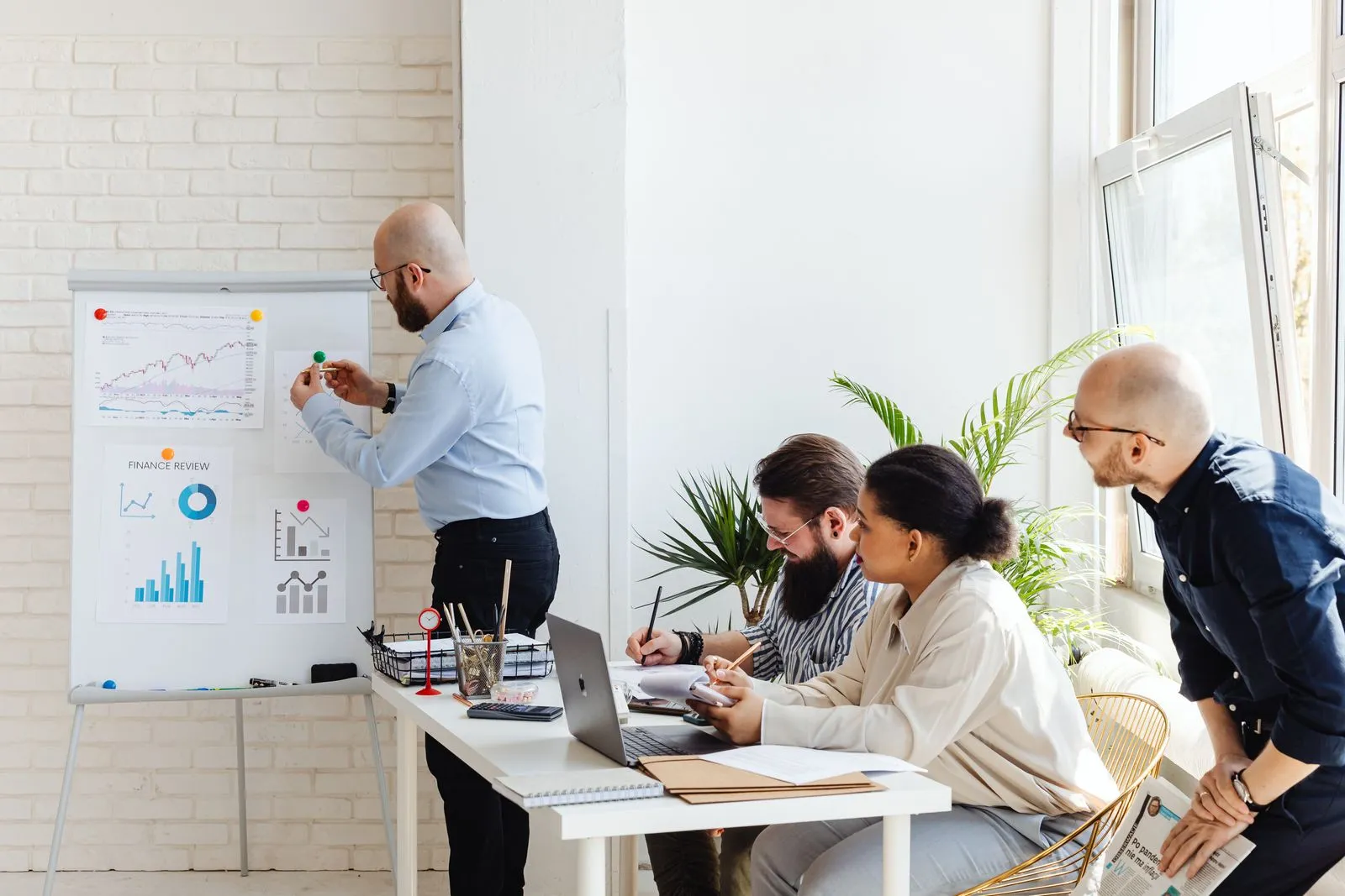 How Estimates Help You Win More Clients - Aviy AI invoicing