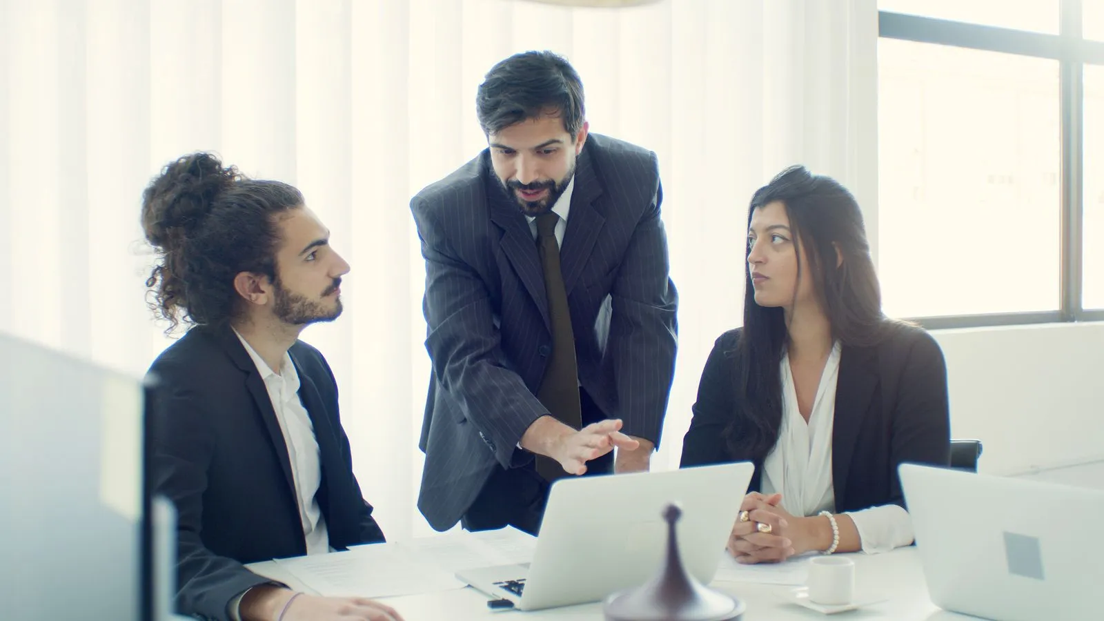 How to Set Project Boundaries With Clients (2026 Guide) - Aviy AI invoicing