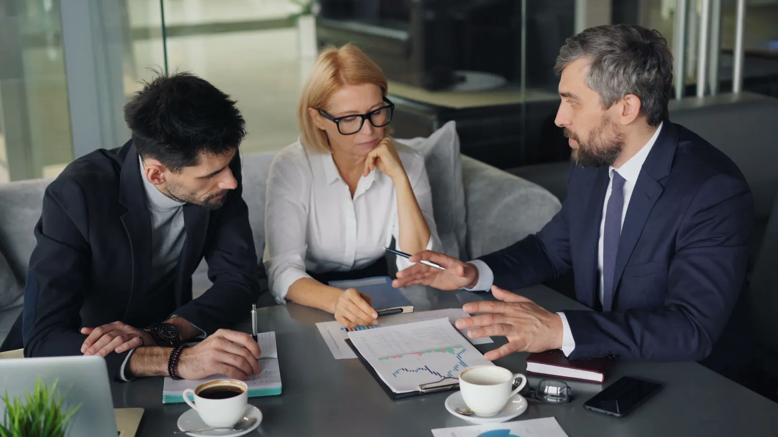 How to Start an SEO Agency: The Complete 2026 Guide - Aviy AI invoicing