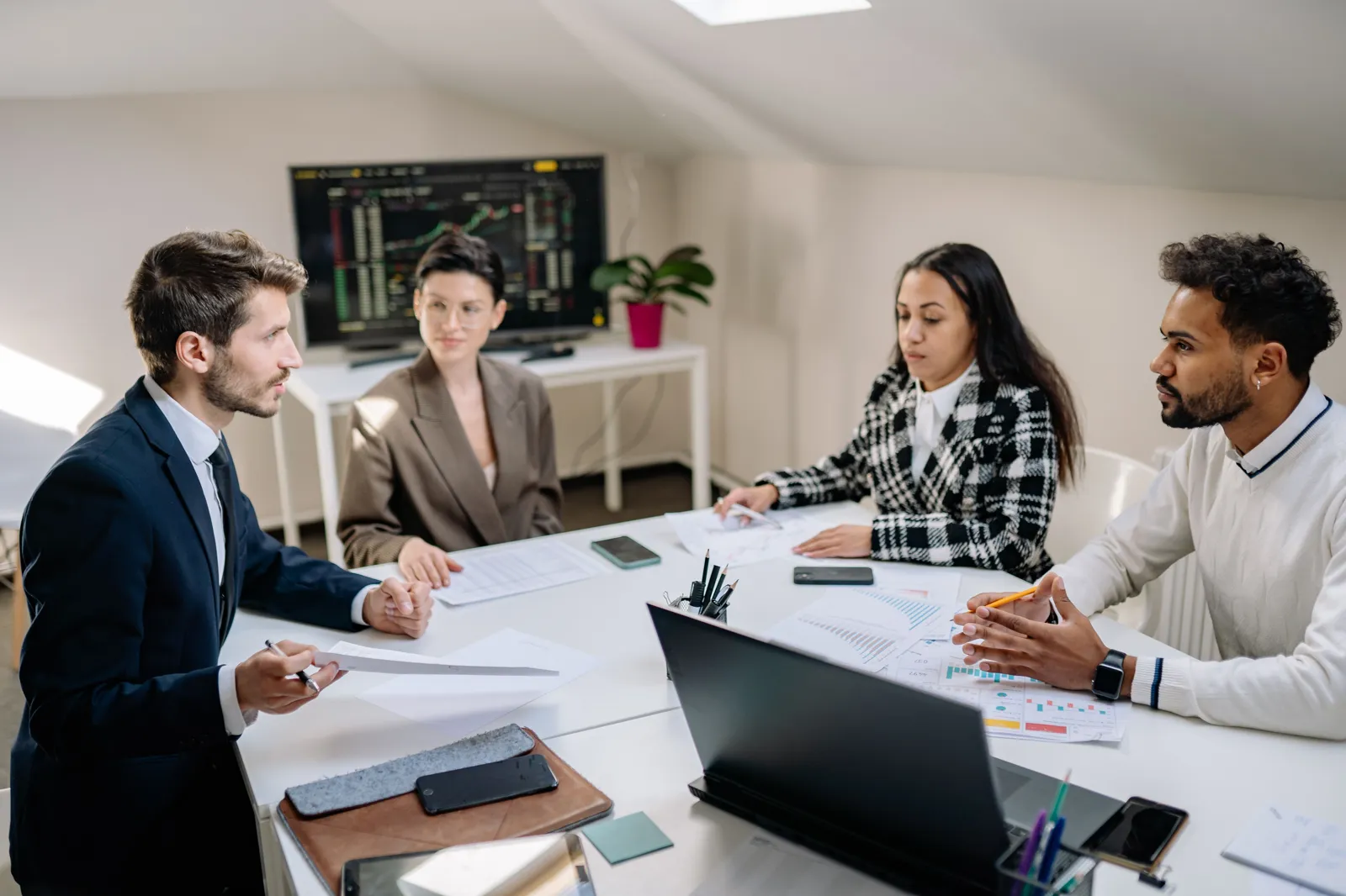 Profit Margin Calculator: Formula, Examples and How to Use It - Aviy AI invoicing
