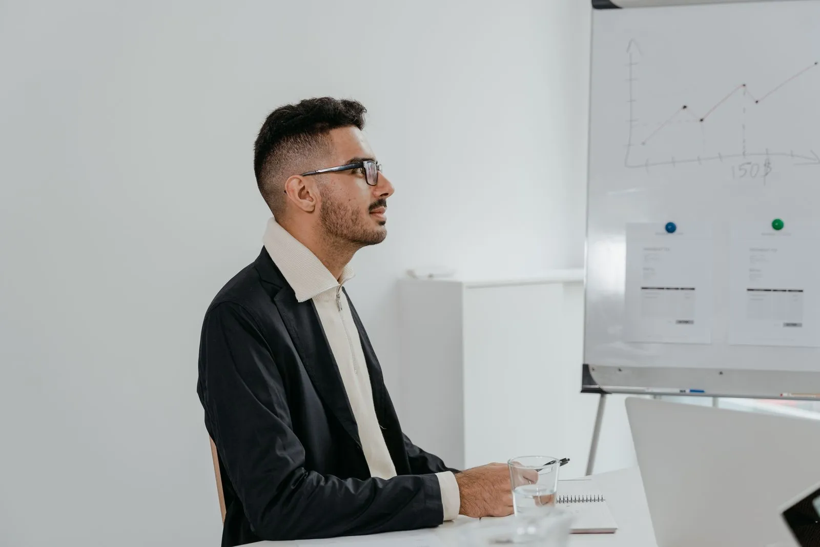 The Ultimate Guide to Online Payments for Small Businesses - Aviy AI invoicing