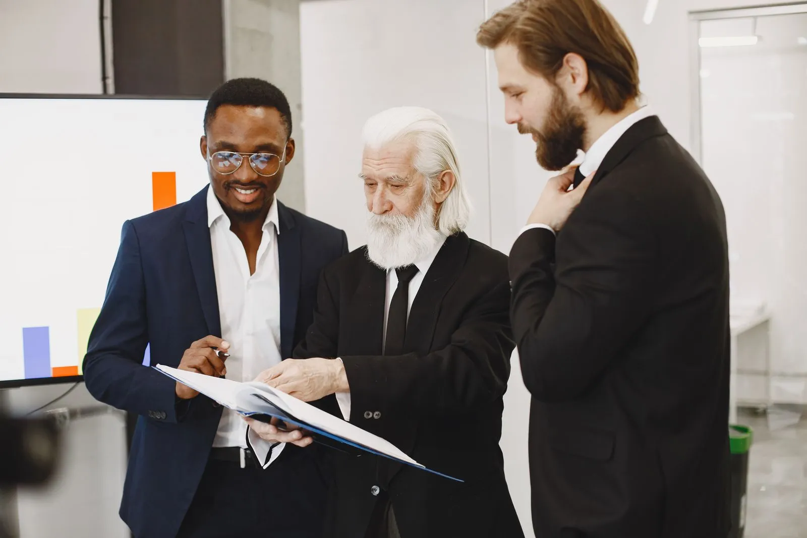 When Should You Use a Purchase Order? A Practical Guide - Aviy AI invoicing
