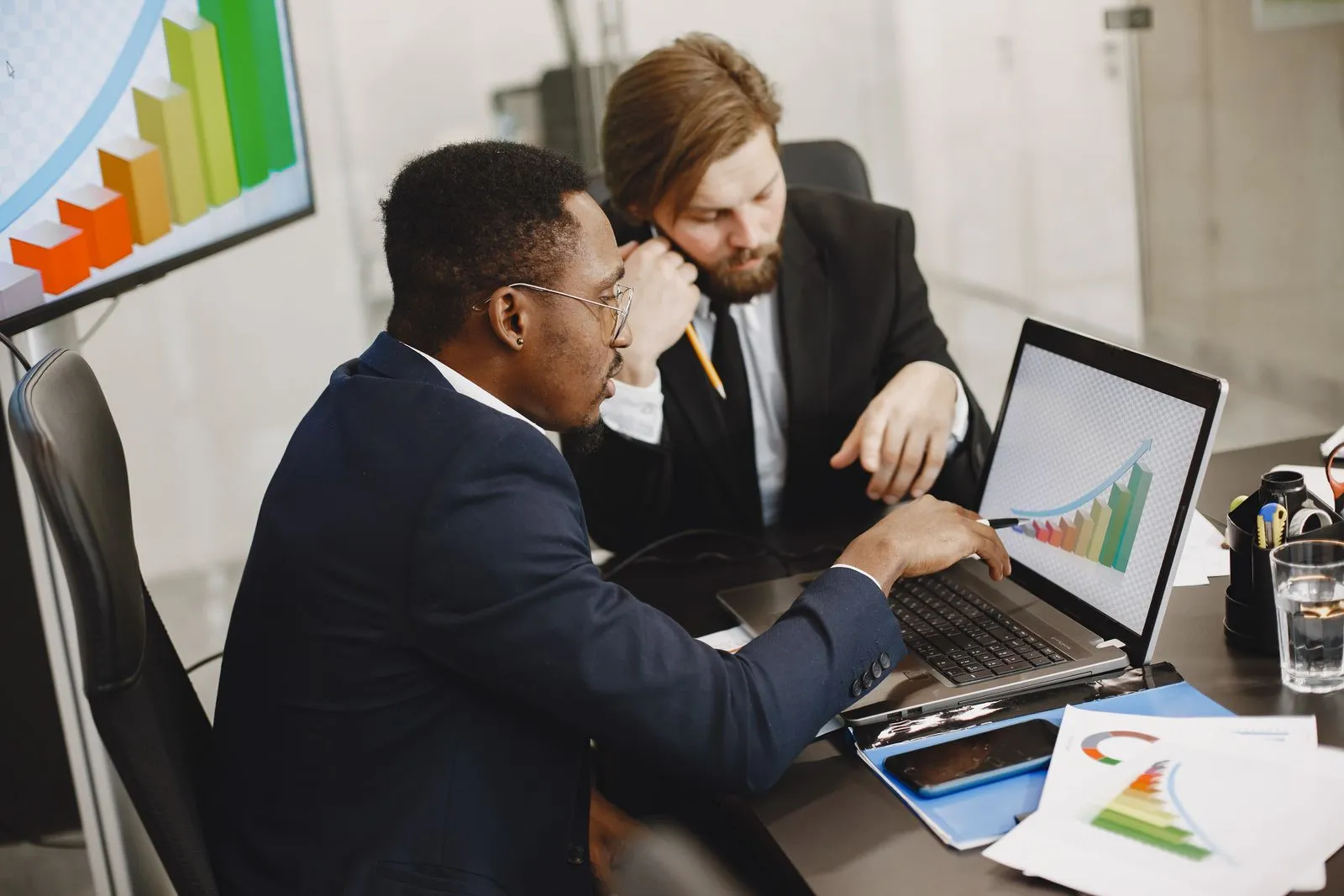 Best SaaS Tools for Startups: The Complete 2026 Stack Guide - Aviy AI invoicing