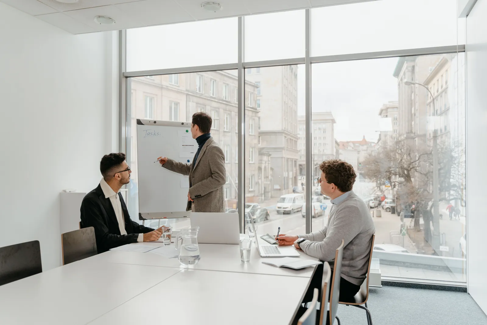 Customer Onboarding Checklist Template (Free Guide and Example) - Aviy AI invoicing