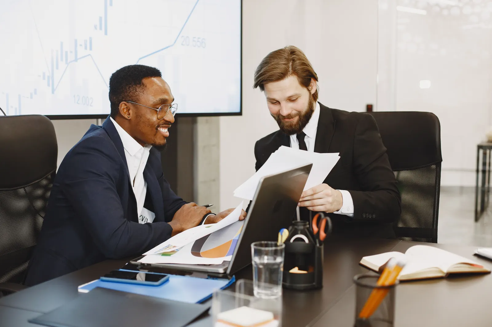 Marketing Proposal Template: How to Write One That Wins - Aviy AI invoicing
