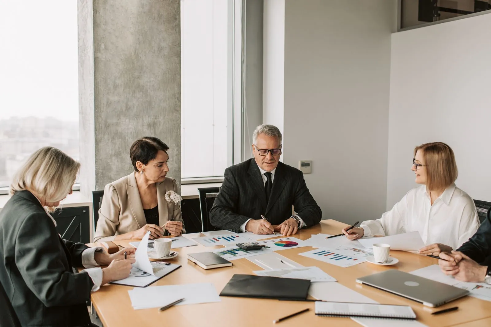 Pest Control Invoice Template: Free Guide and Examples - Aviy AI invoicing