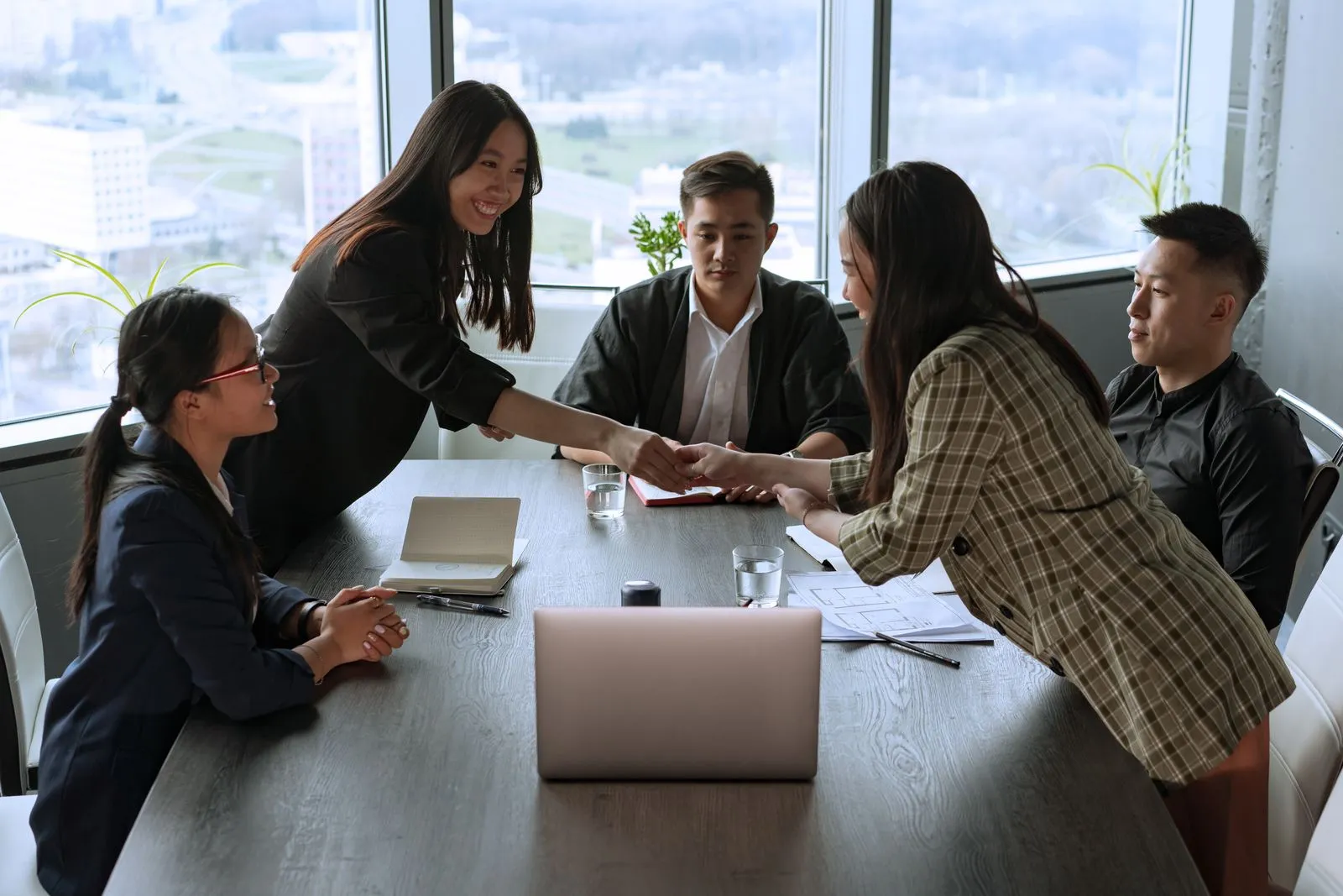 Quote vs Estimate vs Invoice: What's the Difference? - Aviy AI invoicing