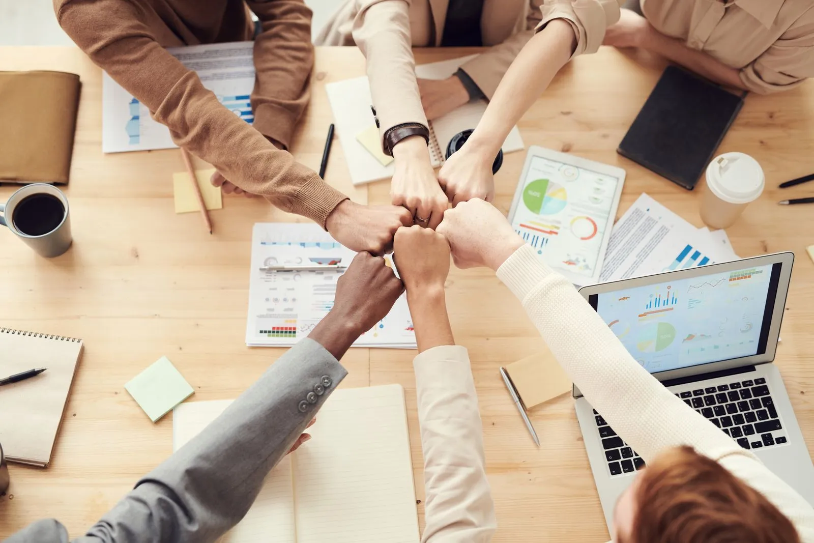 Top AI Business Tools in 2026: The Complete Guide - Aviy AI invoicing